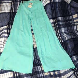Blue palazzo fashion pants!